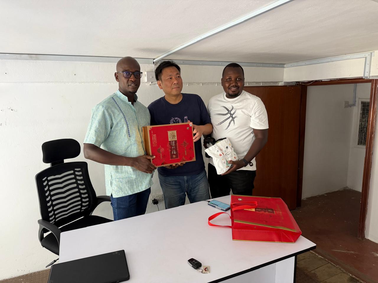 Jixels Technologies receiving OPPO partner gifts